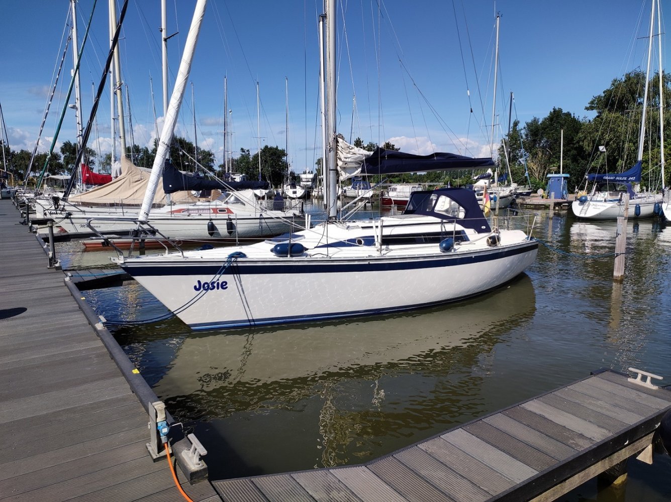 Friendship - Sailing Yacht - GRP (Polyester) - 1991 - € 29.500
