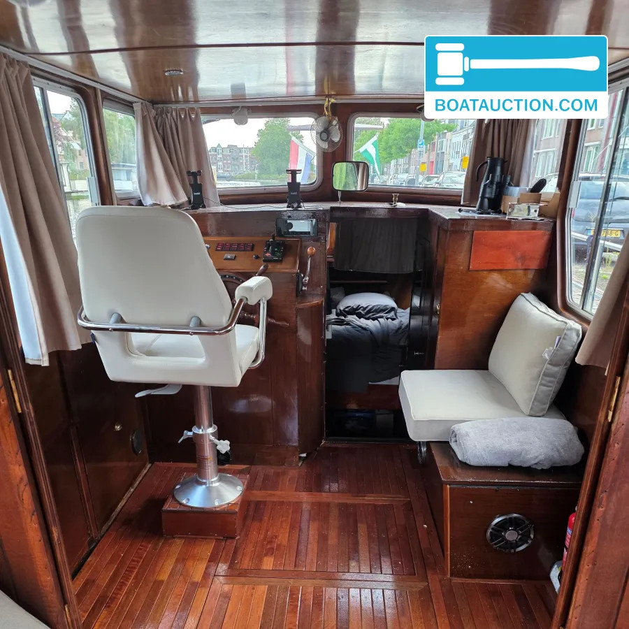 Motorboat 1050 nu in de online veiling. — foto 7 van 16