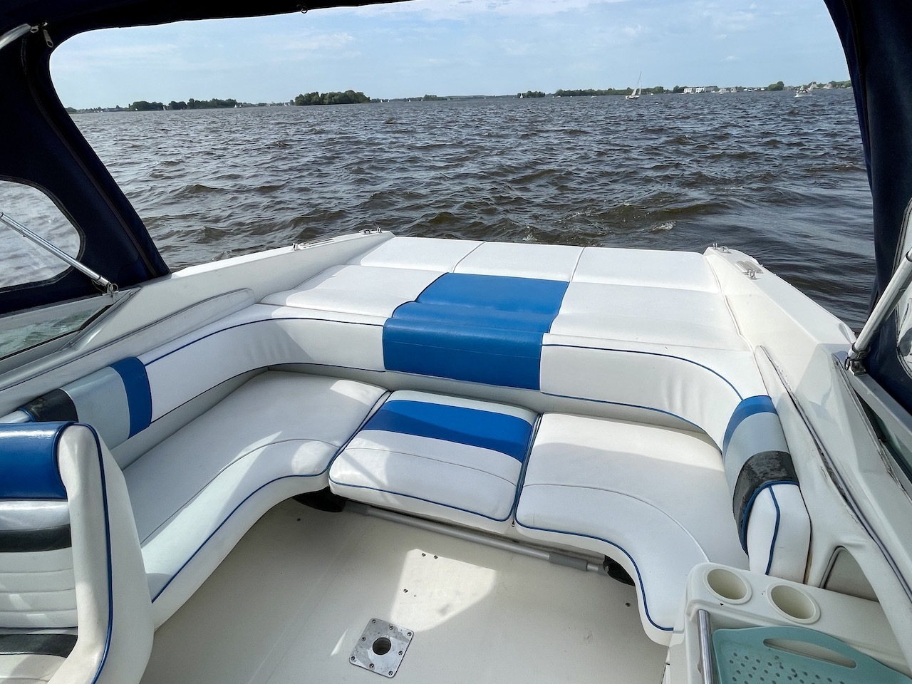 Sea Ray 260 OR — foto 7 van 18