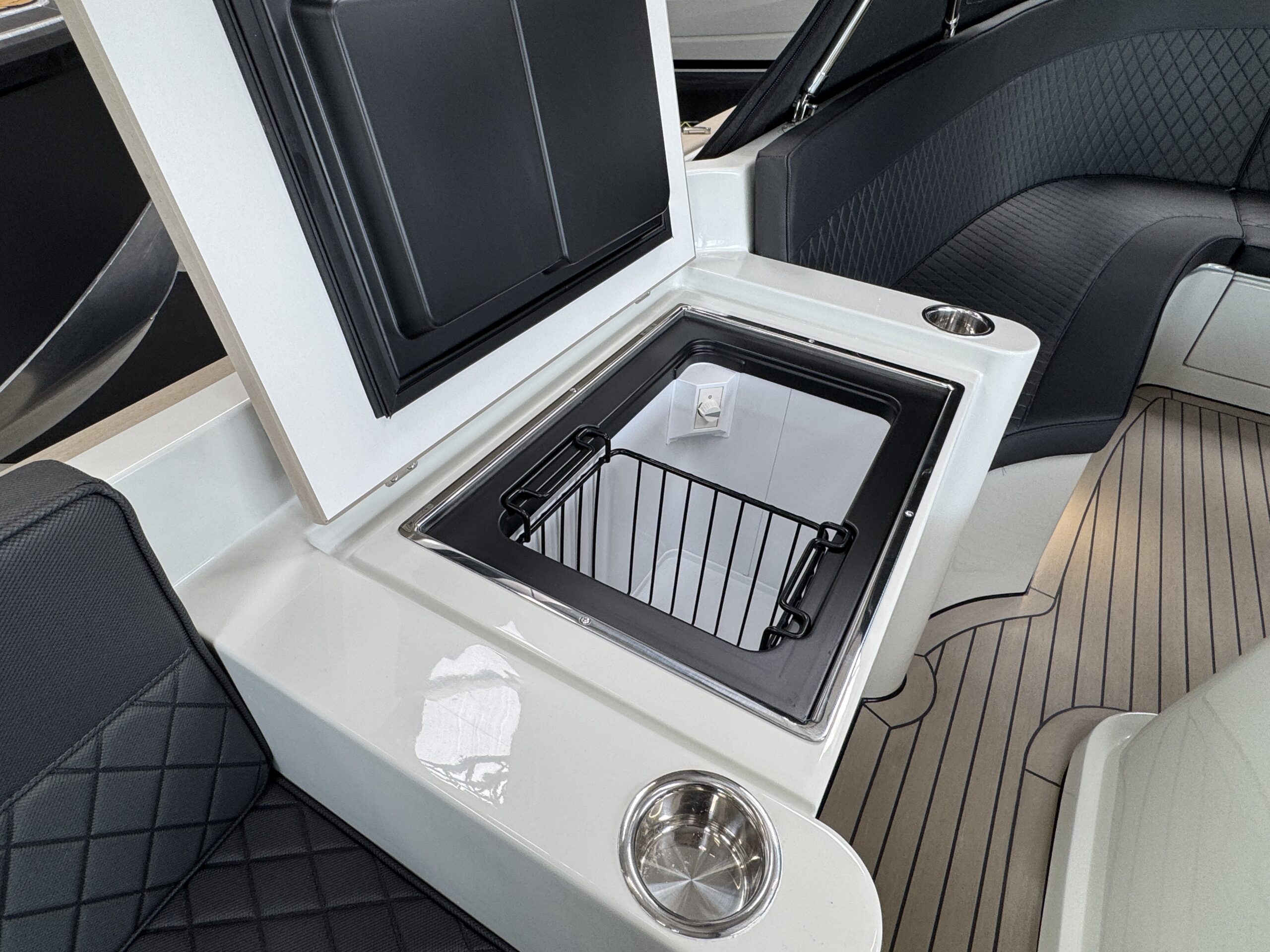 Antaris Sixty7 (op voorraad) — foto 12 van 13