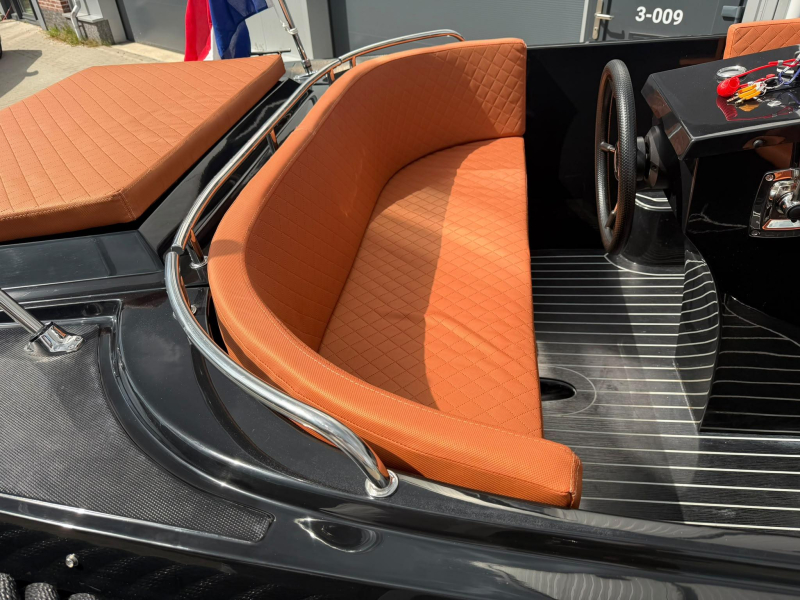Admiral 570 Tender — foto 12 van 12