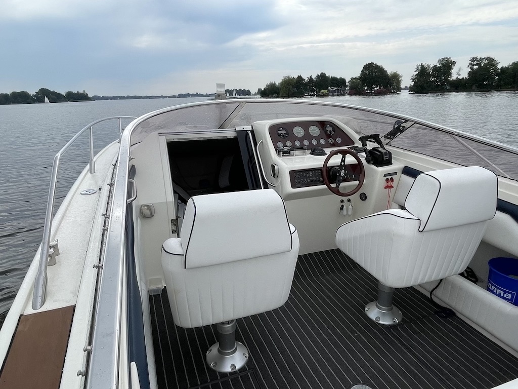 Sunseeker Hawk 27 — foto 8 van 24
