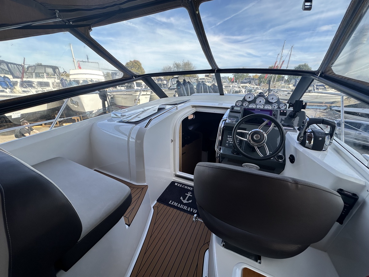 Bavaria S30 — foto 8 van 35