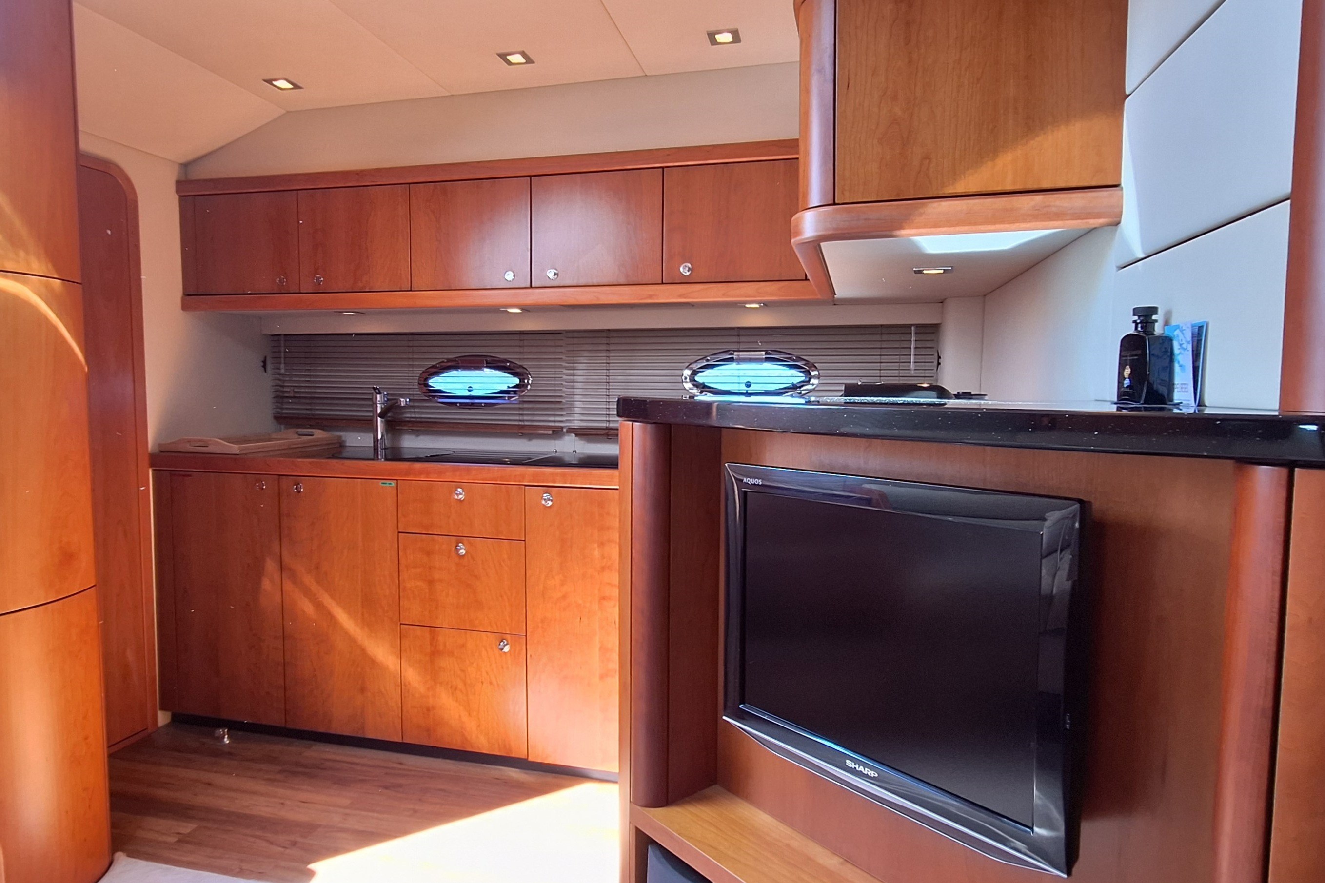 Sunseeker Portofino 47 — foto 70 van 92
