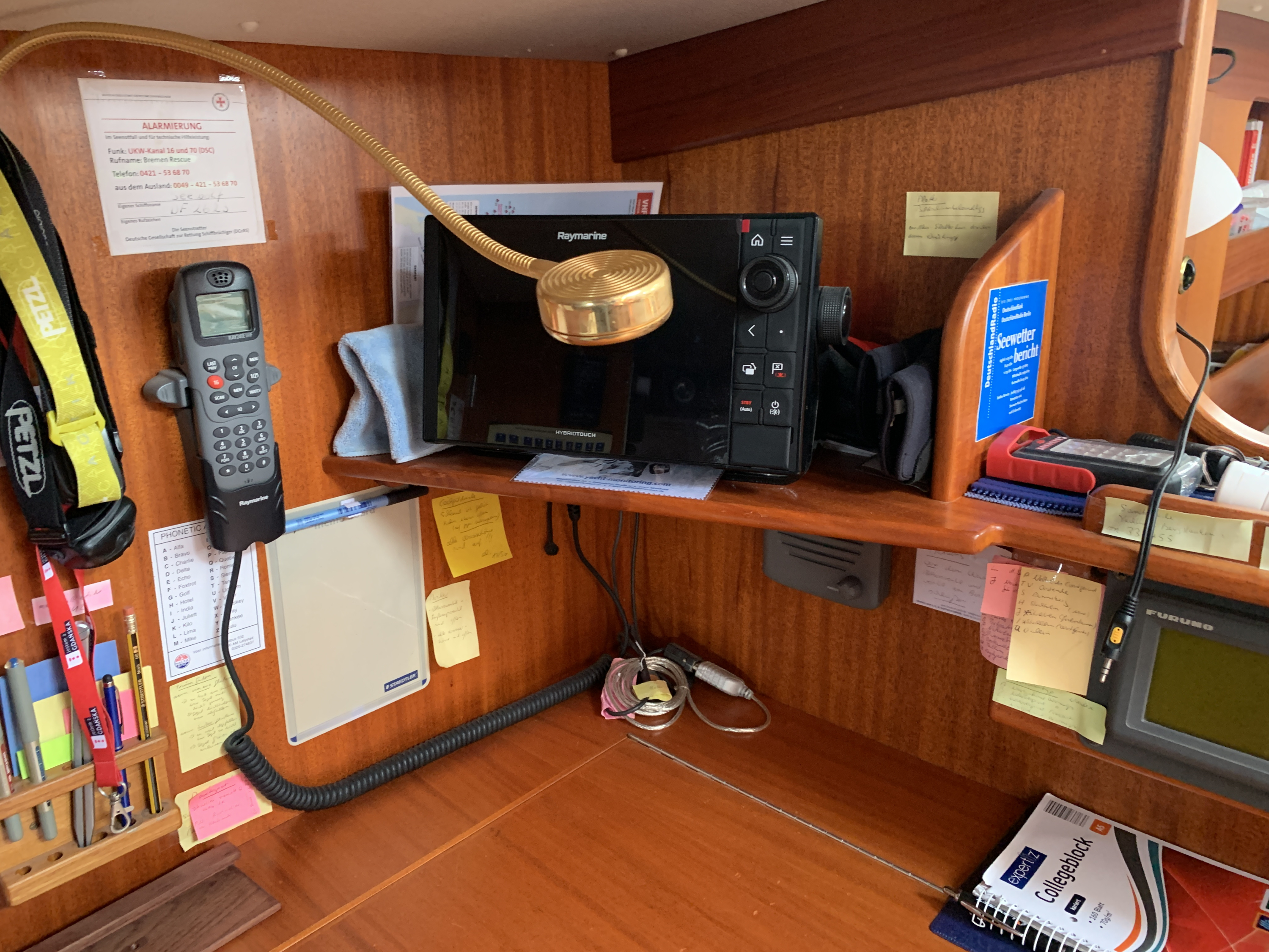 Hallberg-Rassy 42 — foto 41 van 77