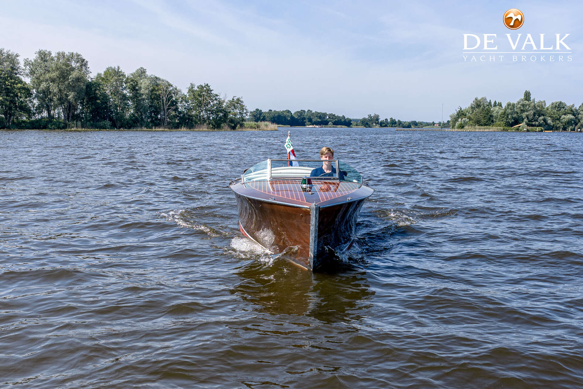 Hacker-Craft Triple Cockpit Runabout — foto 6 van 33