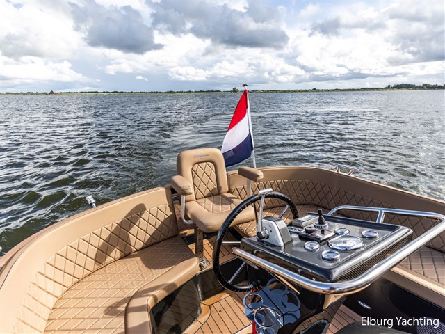 Waterspoor 717 Aviator — foto 6 van 48