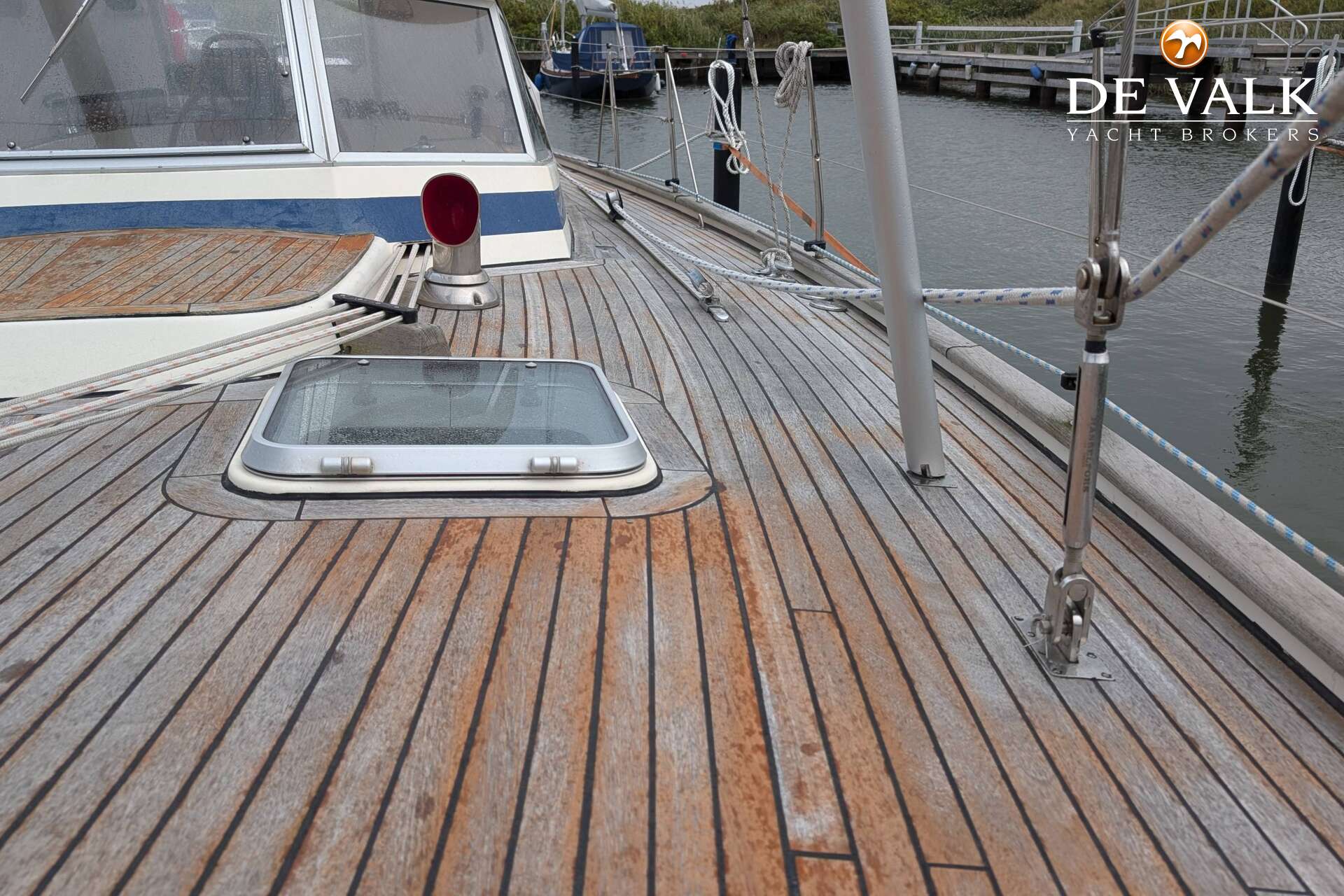 Hallberg Rassy 42 E — foto 10 van 41