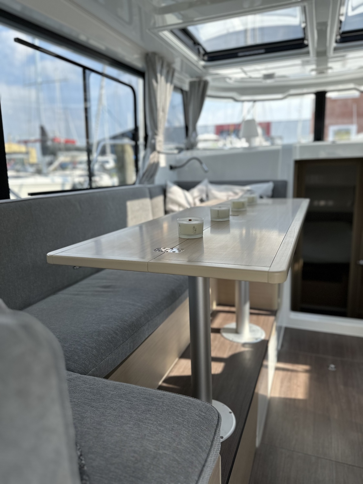 Delphia Yachts Delphia 10 Sedan ELEKTRISCH — foto 7 van 12
