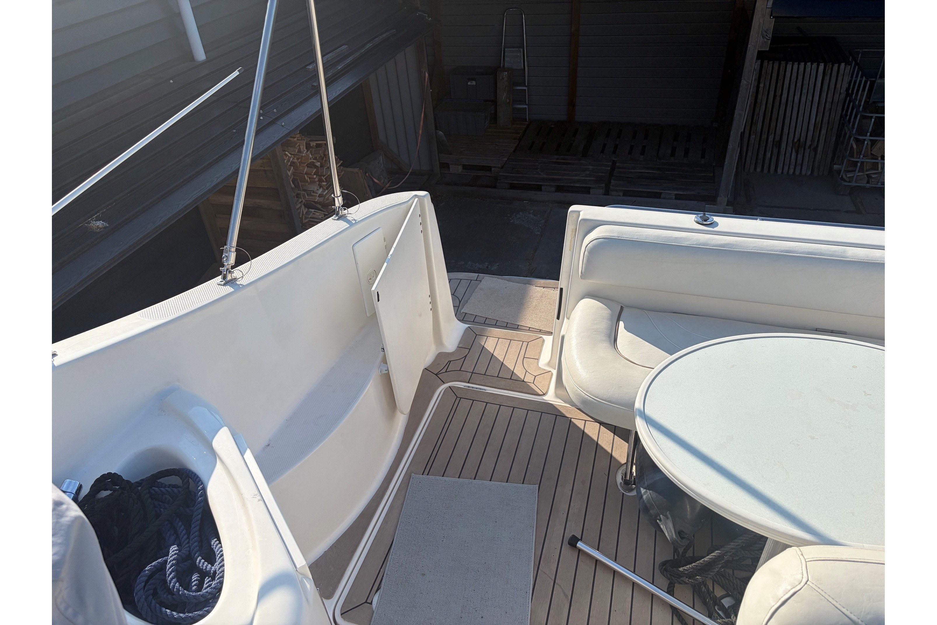 Maxum 2500 SCR — foto 8 van 20