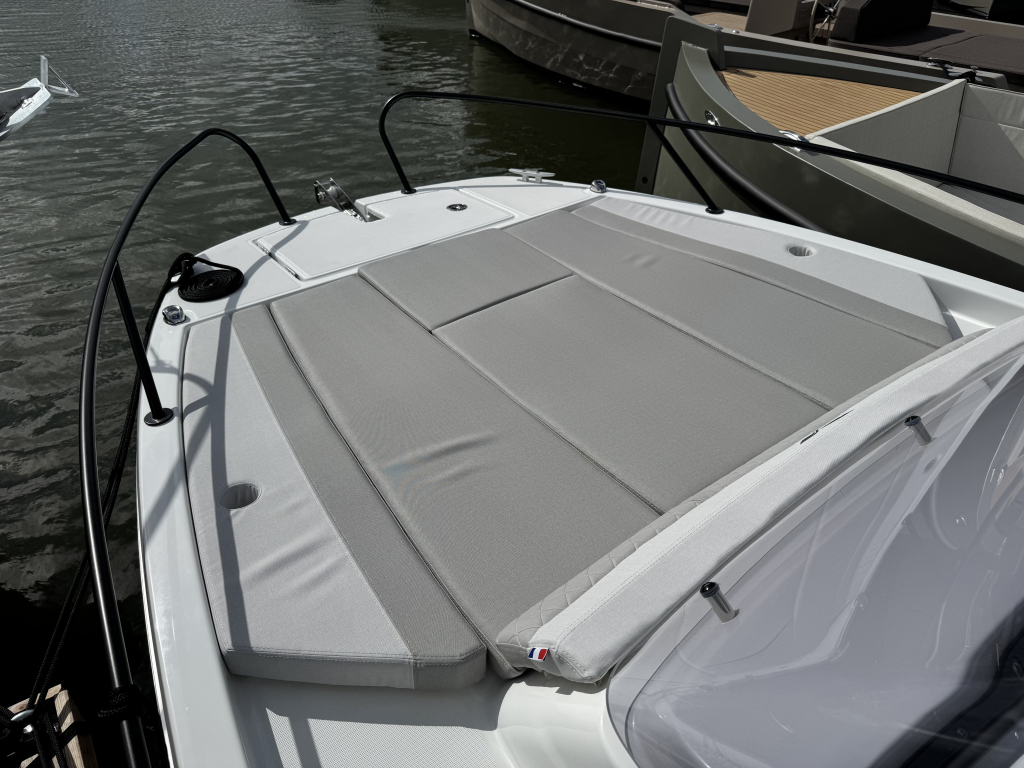 Beneteau Flyer 7 Sundeck | 200PK Honda IST | Pilot Edition — foto 5 van 17