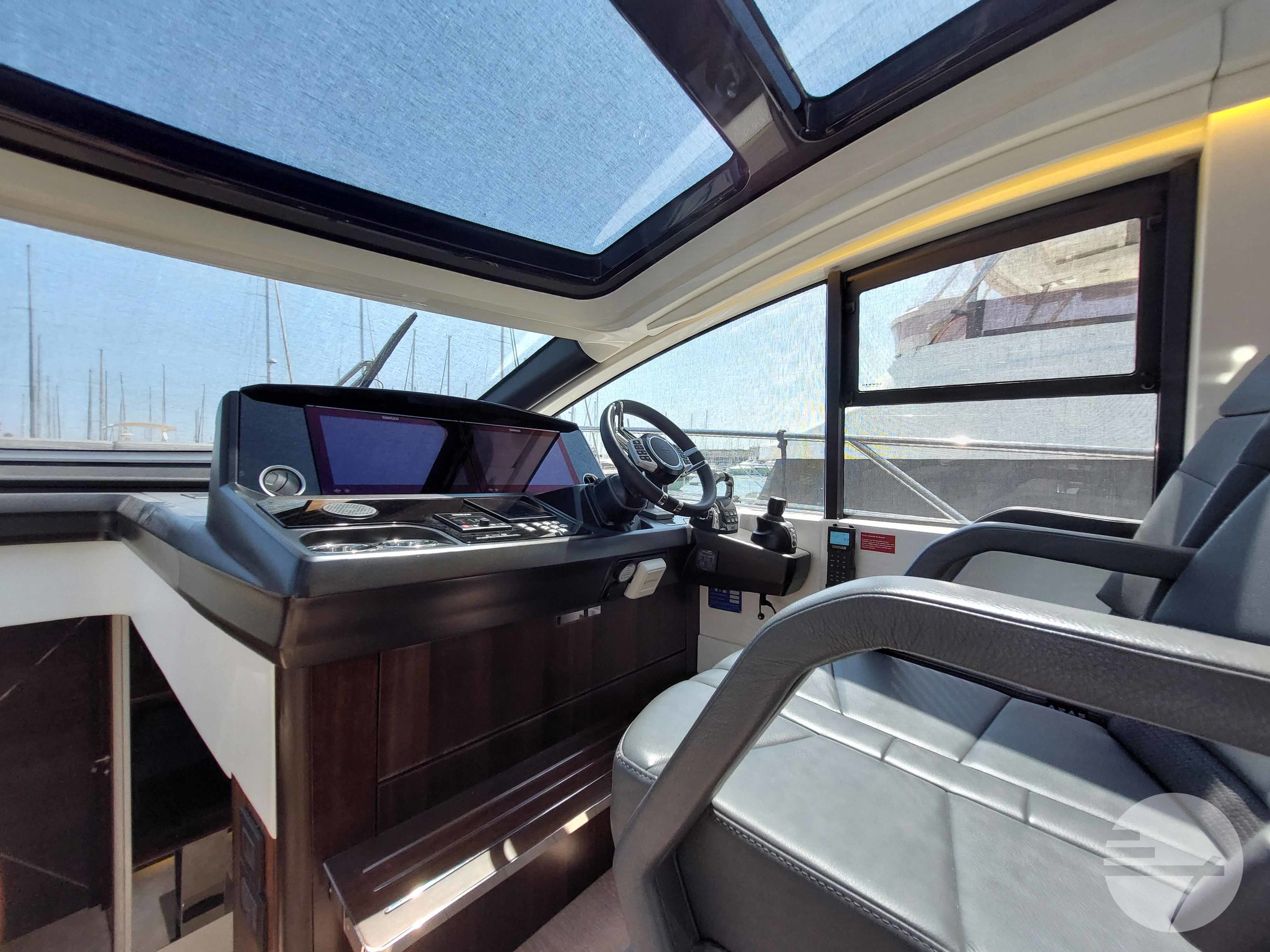 Sunseeker Predator 55 EVO — foto 34 van 70