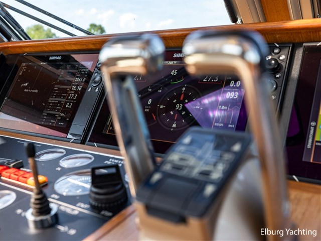 Sturier 480 AC - Vast Stuurhuis - Stabilizers — foto 6 van 99