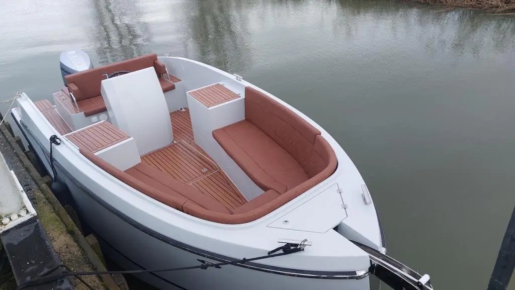 Maxima 680 Sport Lounge — foto 11 van 11