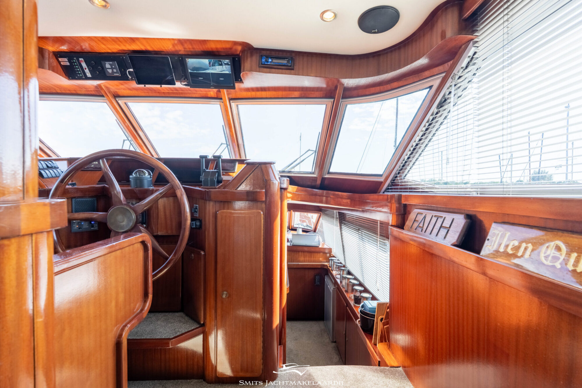 Van der Valk Valk Vitesse 54 Stabilizers — foto 9 van 98