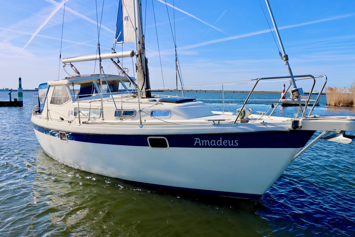 LM 32 Motorsailor