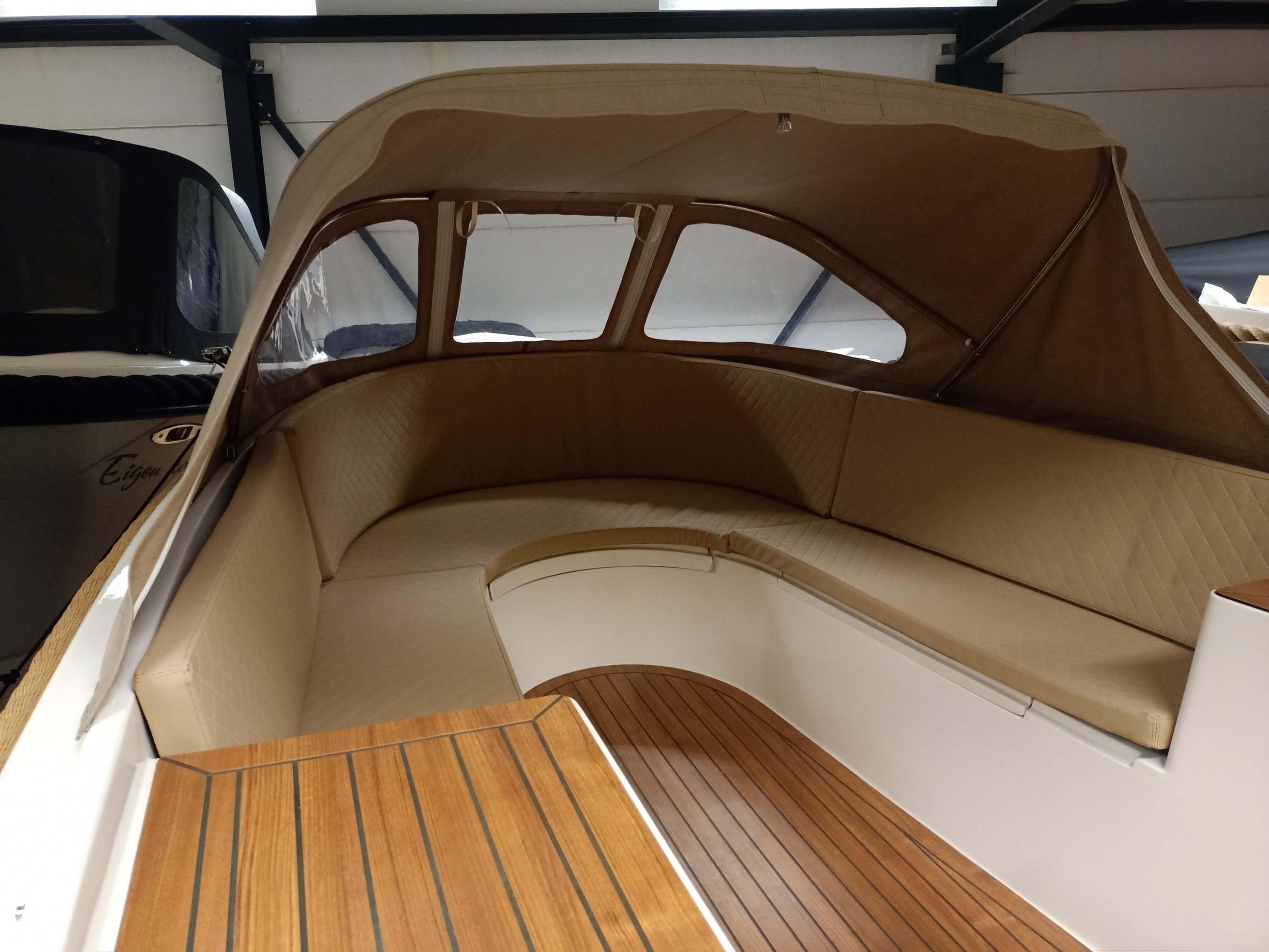 Lago Amore 565 nieuw, 9.9pk Suzuki efi — foto 18 van 30