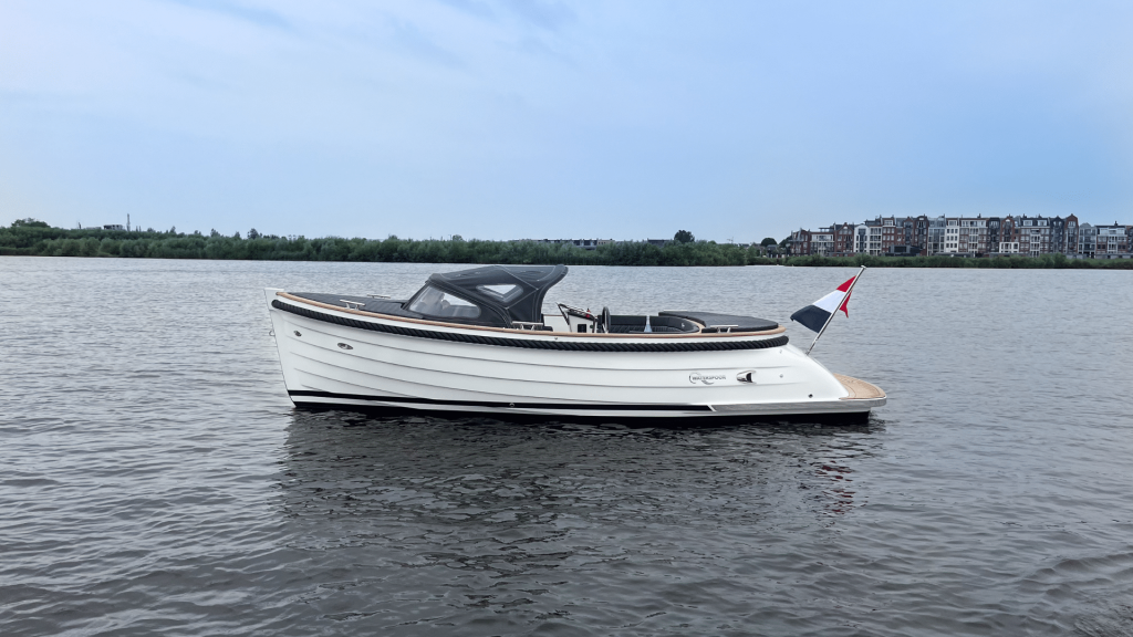 Waterspoor 646 Outboard | Luxe tender | Vanaf €39.950,-