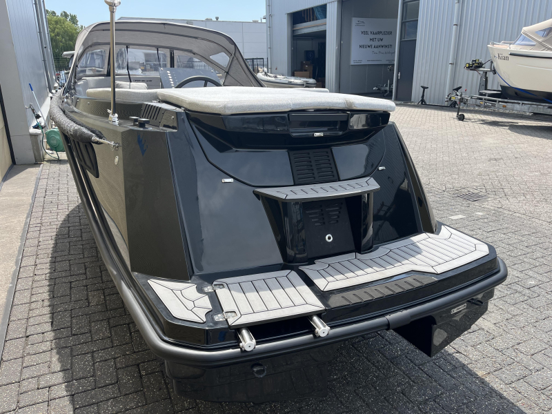 Corsiva 600 Tender + 30pk Suzuki 2024 — foto 4 van 12