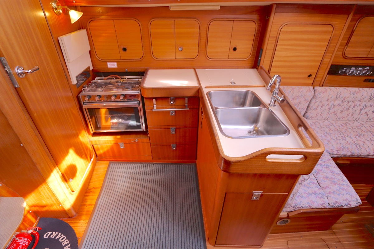 Bavaria 38 — foto 8 van 70