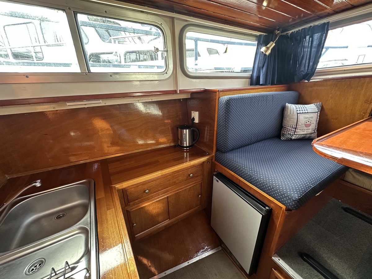 Van heckkruiser 995 — foto 12 van 27