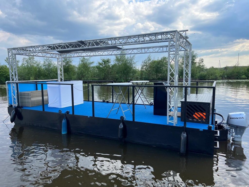 Partyboot Staal Pontoon — foto 6 van 15