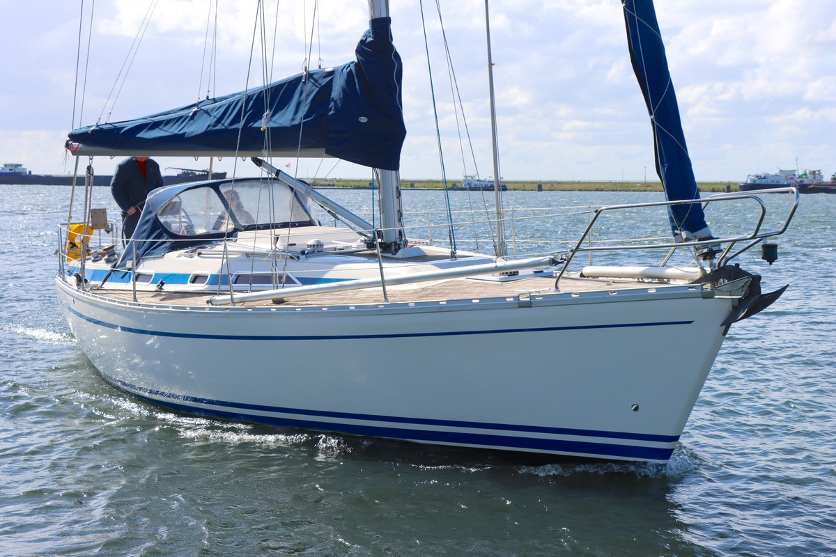 Bavaria 38 — foto 36 van 70