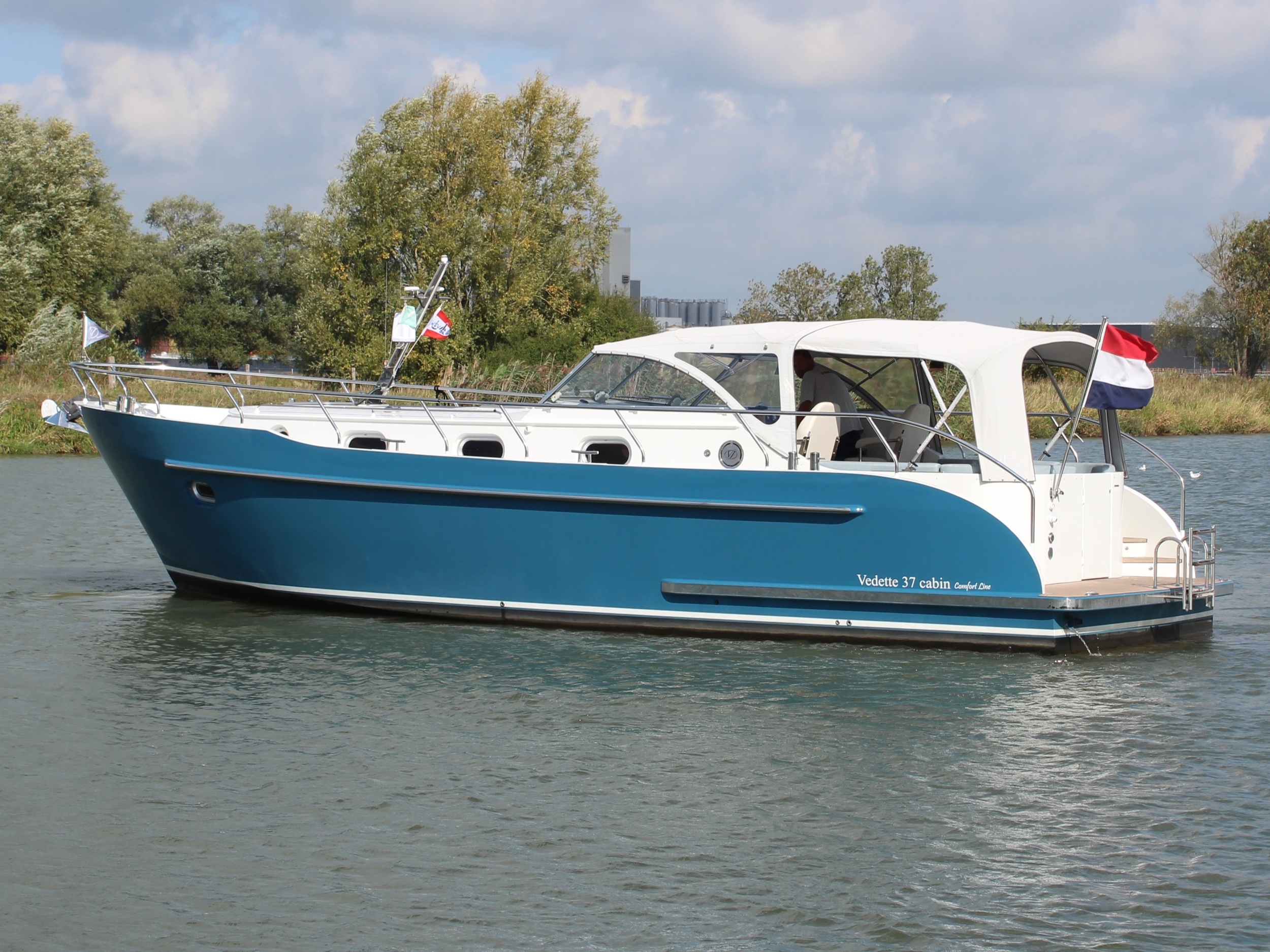 Vedette 37 Cabin Comfort Line — foto 2 van 24