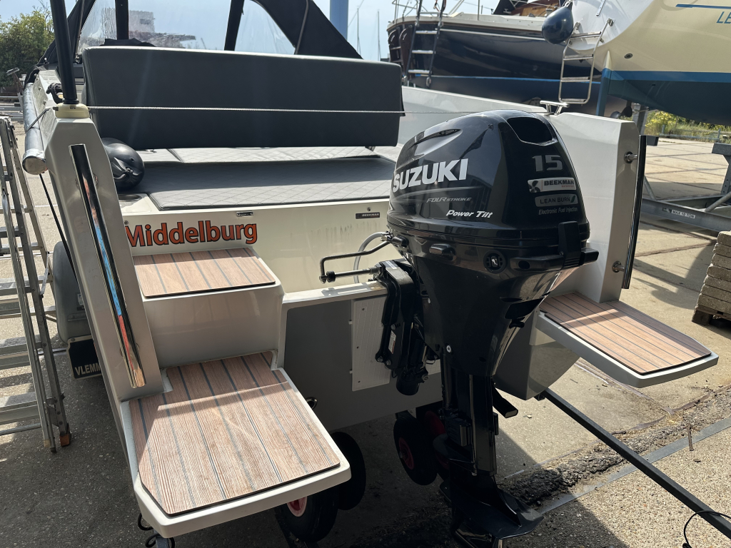 Namare 560 - Rebel - Suzuki 15/20 PK - Vlemmix trailer — foto 9 van 13