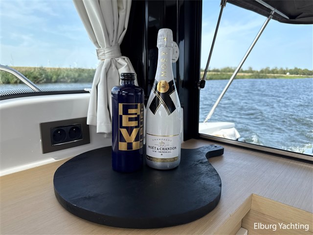 Jeanneau NC37 — foto 61 van 94