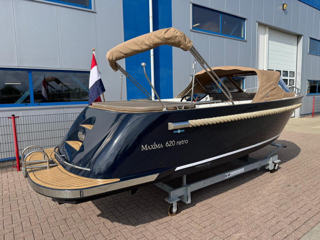 Maxima  620 Retro met Suzuki 30 pk — foto 8 van 21