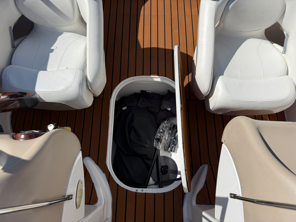 Four Winns Horizon 210 — foto 20 van 21