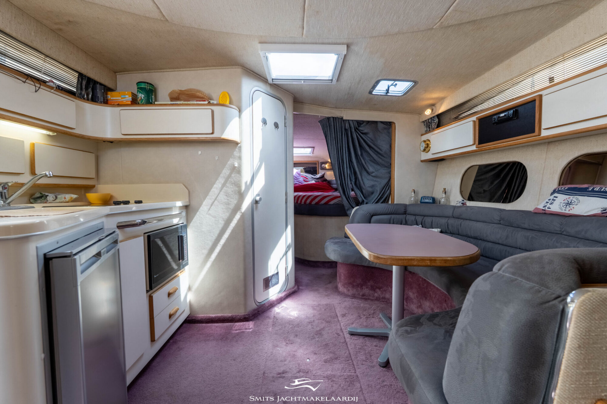 Sea Ray 370 Express Cruiser — foto 3 van 59