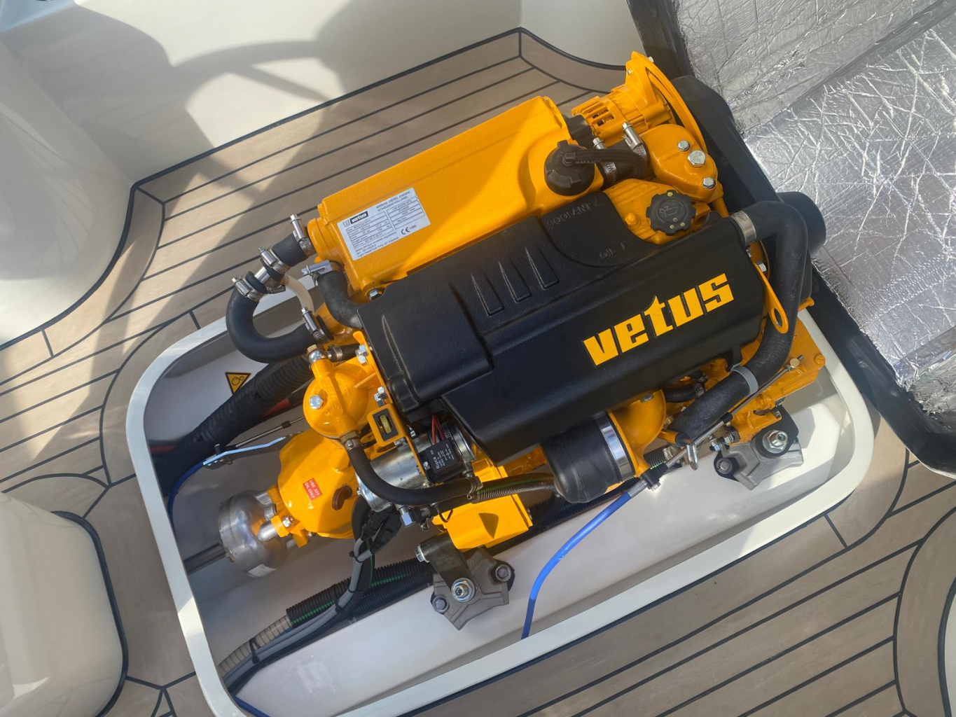 Antaris Fifty5 met Vetus 27pk — foto 16 van 16