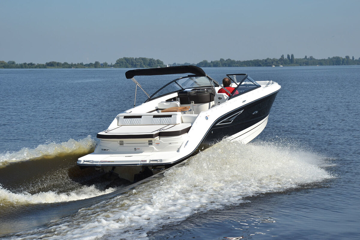 Sea Ray SLX 250 — foto 3 van 17