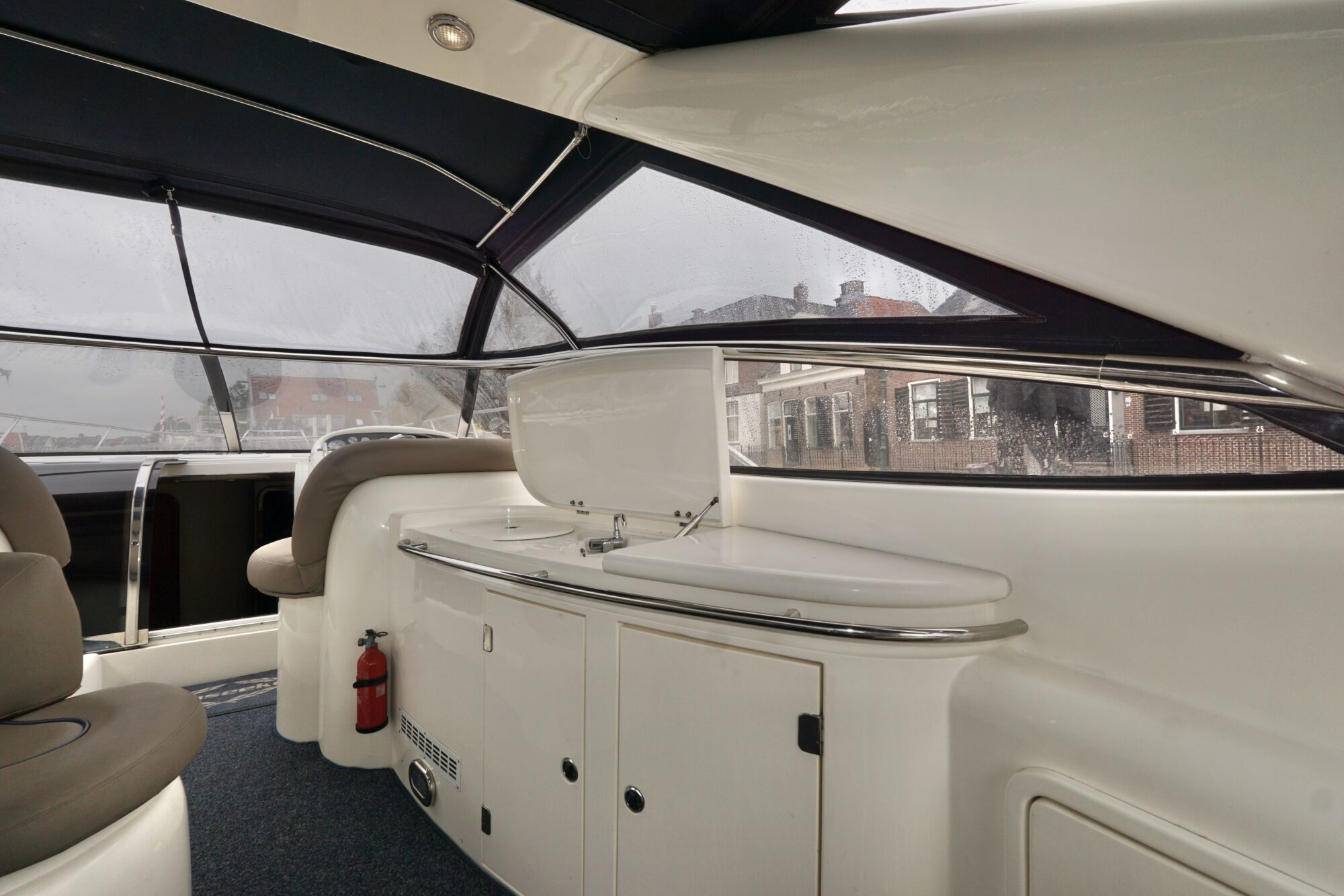 Sunseeker Camarque 47 Cabrio — foto 39 van 75