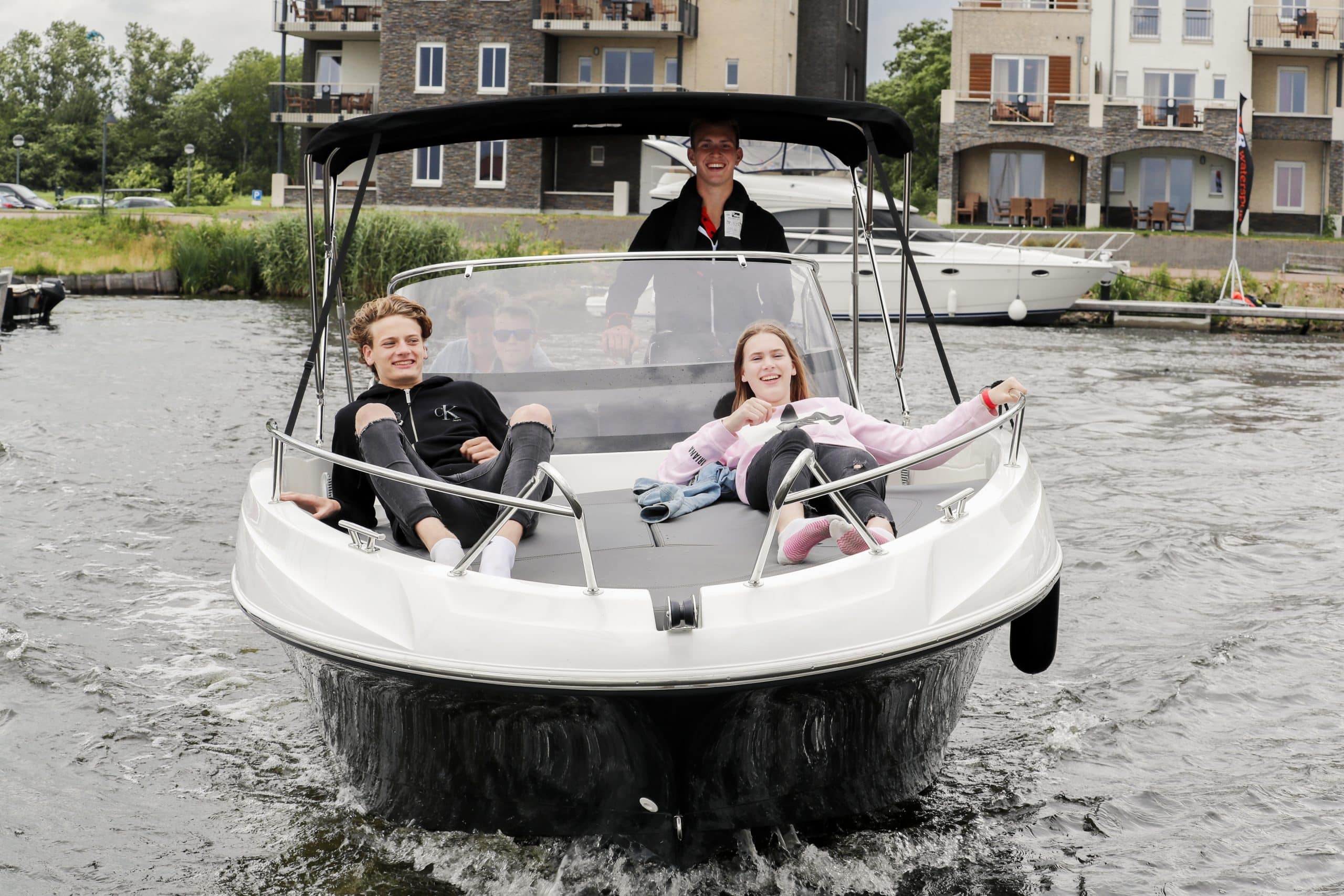 Prins 625 Sundeck — foto 2 van 12