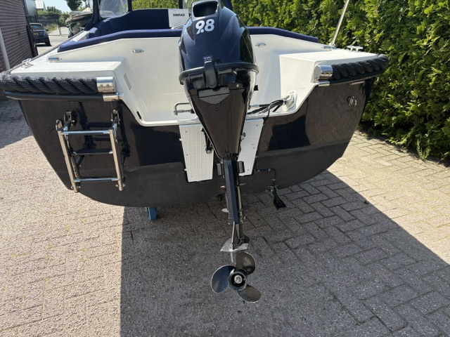 Blue sloep 475 met Tohatsu 9.8 PK en  Buiskap — foto 6 van 13