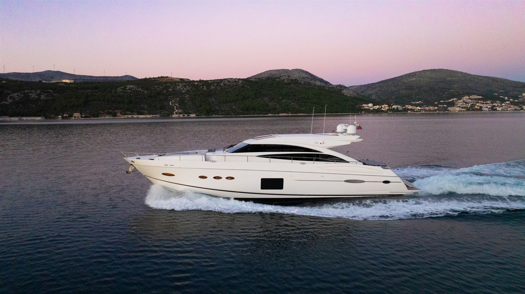 Princess V72 (2012)