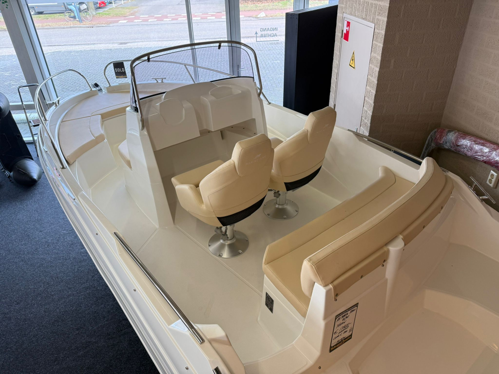AM Yacht 520 Open — foto 6 van 11