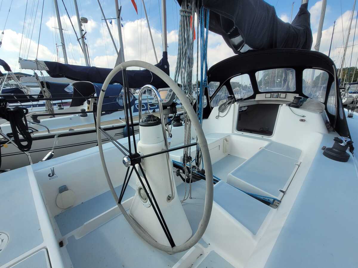J Boats J105 — foto 21 van 39
