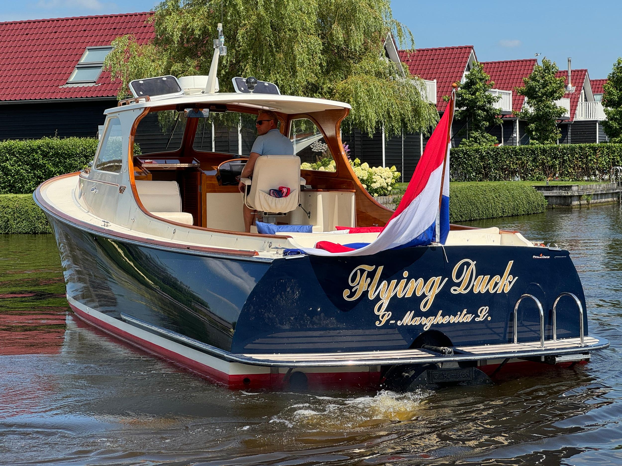Hinckley Picnic 36 — foto 8 van 29