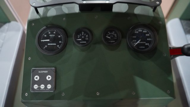 Triple X800  met 140pk Honda — foto 12 van 25