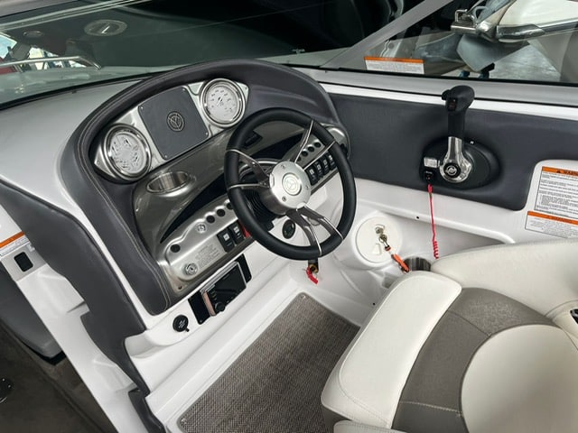 Cruisers  Sports 279 Overnighter — foto 3 van 29