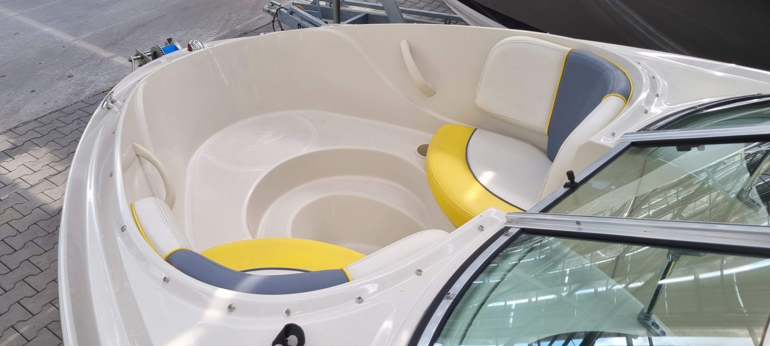Sea Ray 185 Sport — foto 8 van 11