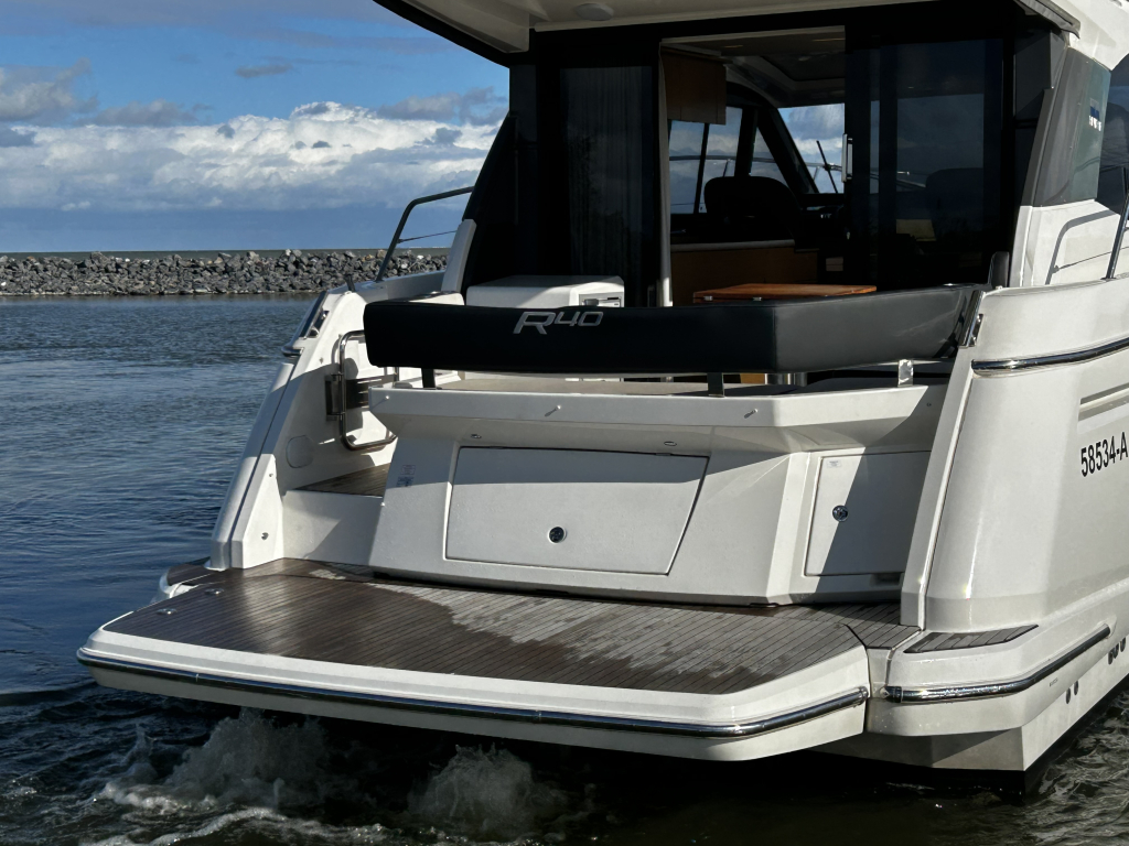 Bavaria Motor Boats R40 Coupé — foto 11 van 51