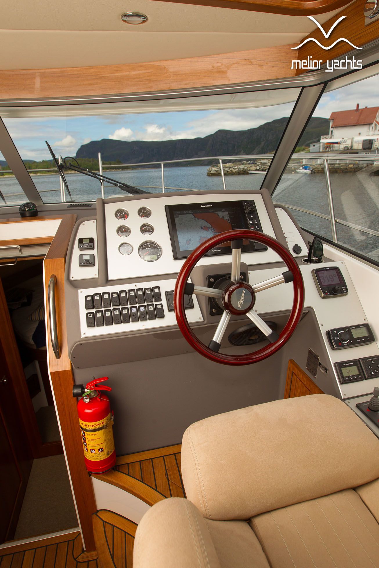 Saga 390 HT — foto 13 van 39