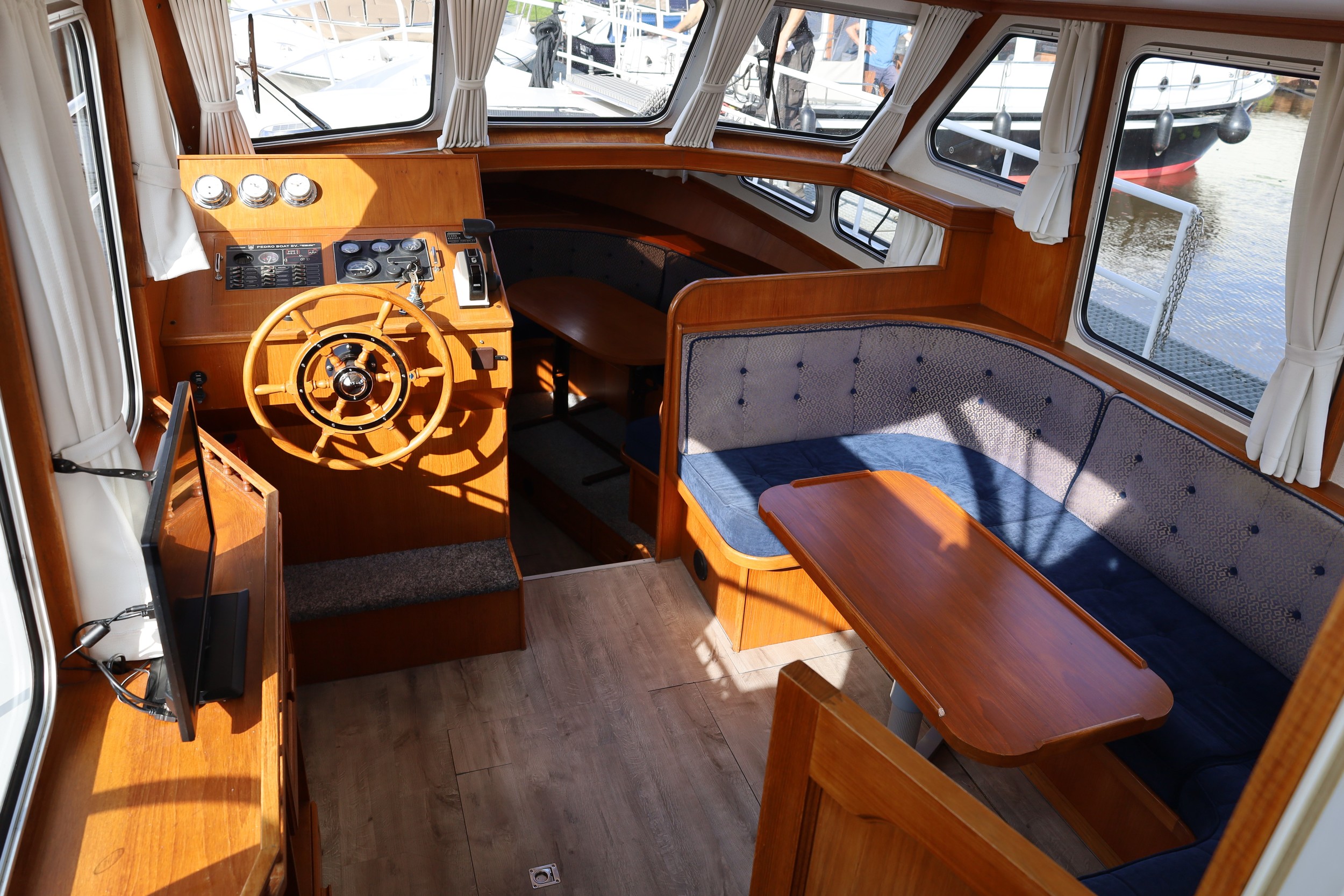 Pedro Skiron 35 — foto 17 van 37