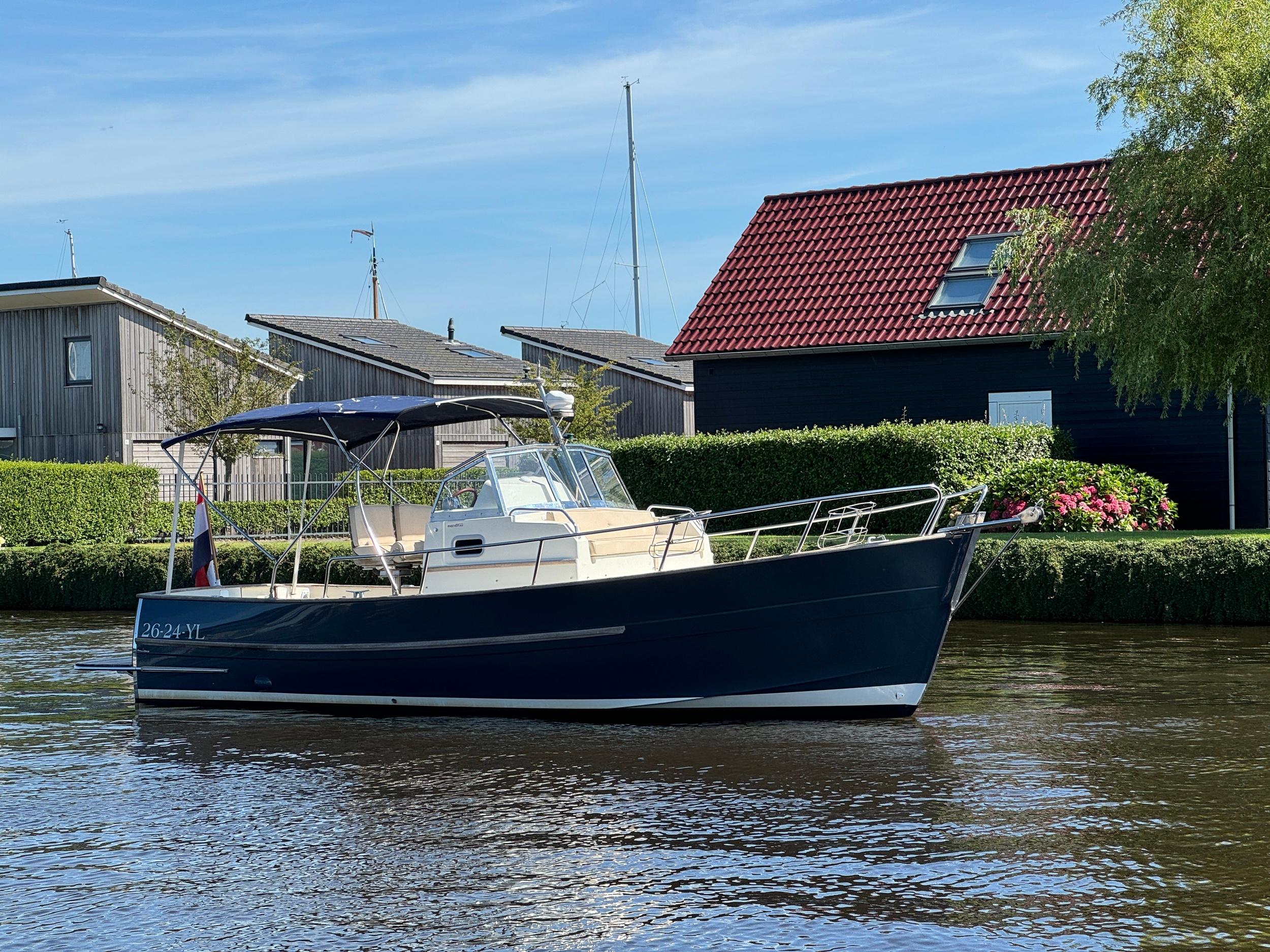 Rhea 750 open — foto 3 van 35