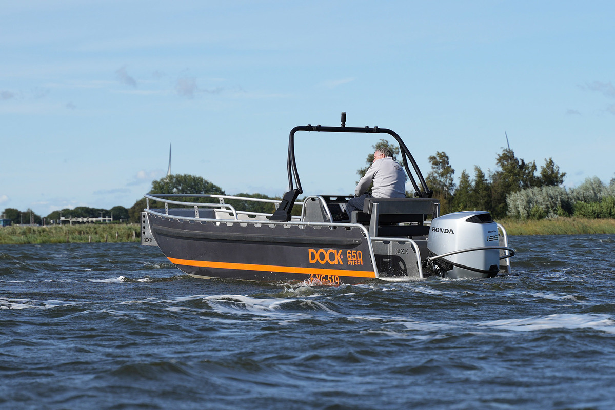 Dock Steel 650 — foto 3 van 37